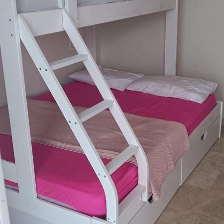 Appart Standing 2 Chambres 2Sdb Clim Piscine Parking Wifi Terrasse 21M2 Local Velo Port-Aventura, Plage, Centre Салоу Екстериор снимка