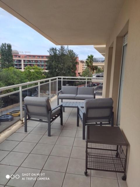 Appart Standing 2 Chambres 2Sdb Clim Piscine Parking Wifi Terrasse 21M2 Local Velo Port-Aventura, Plage, Centre Салоу Екстериор снимка