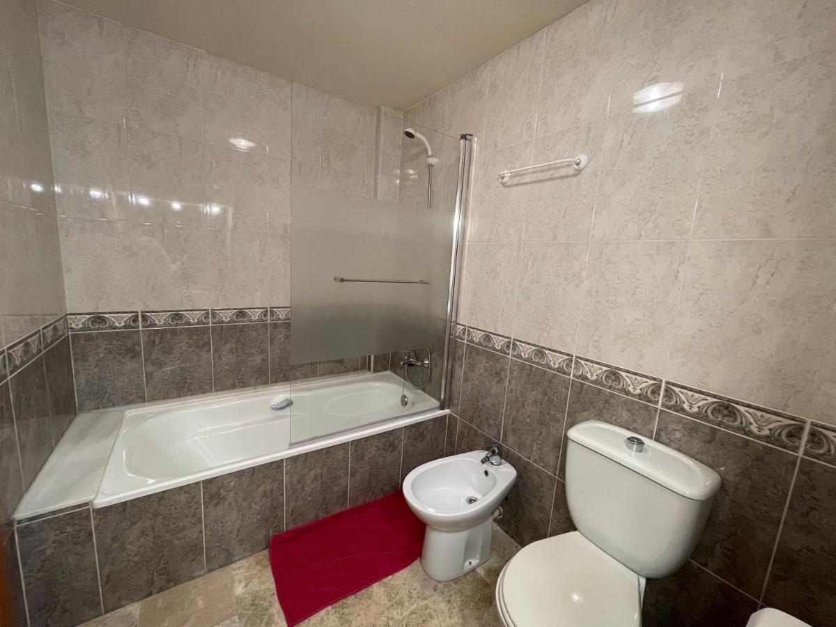 Appart Standing 2 Chambres 2Sdb Clim Piscine Parking Wifi Terrasse 21M2 Local Velo Port-Aventura, Plage, Centre Салоу Екстериор снимка